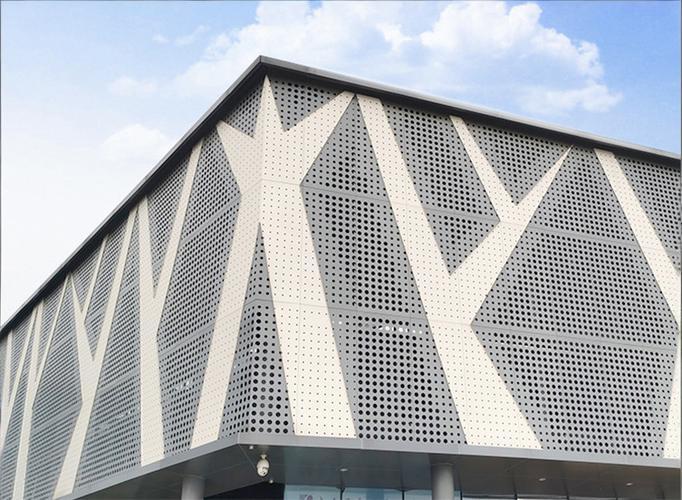 铝单板定制优势凸显，绿色建材赋能外墙节能改造
