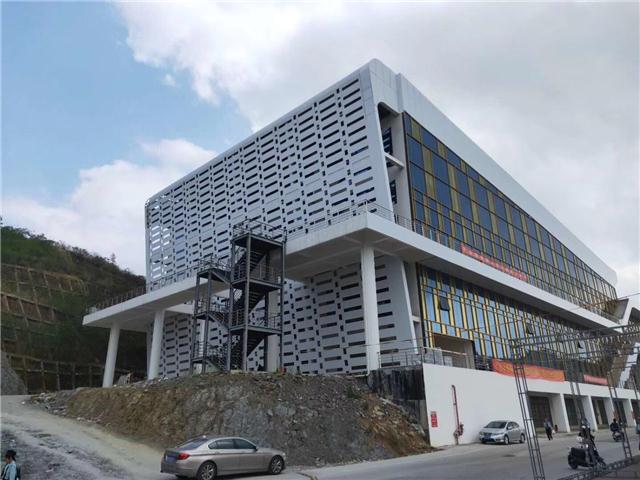 外墙铝单板定制图片